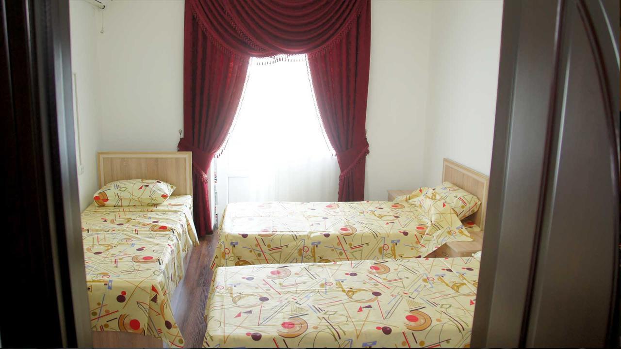 בוקורו Daryo Hostel מראה חיצוני תמונה
