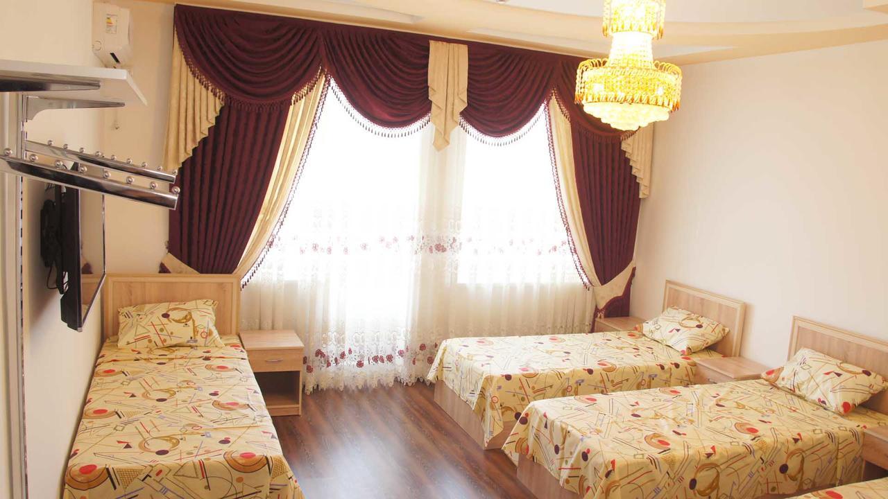 בוקורו Daryo Hostel מראה חיצוני תמונה