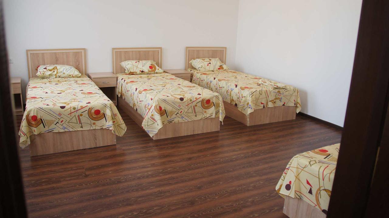 בוקורו Daryo Hostel מראה חיצוני תמונה