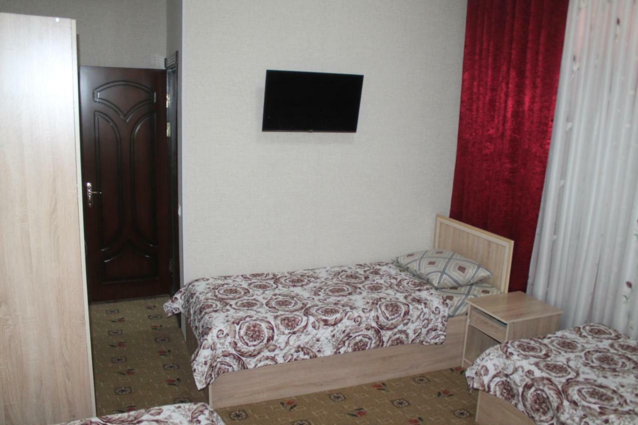 בוקורו Daryo Hostel מראה חיצוני תמונה
