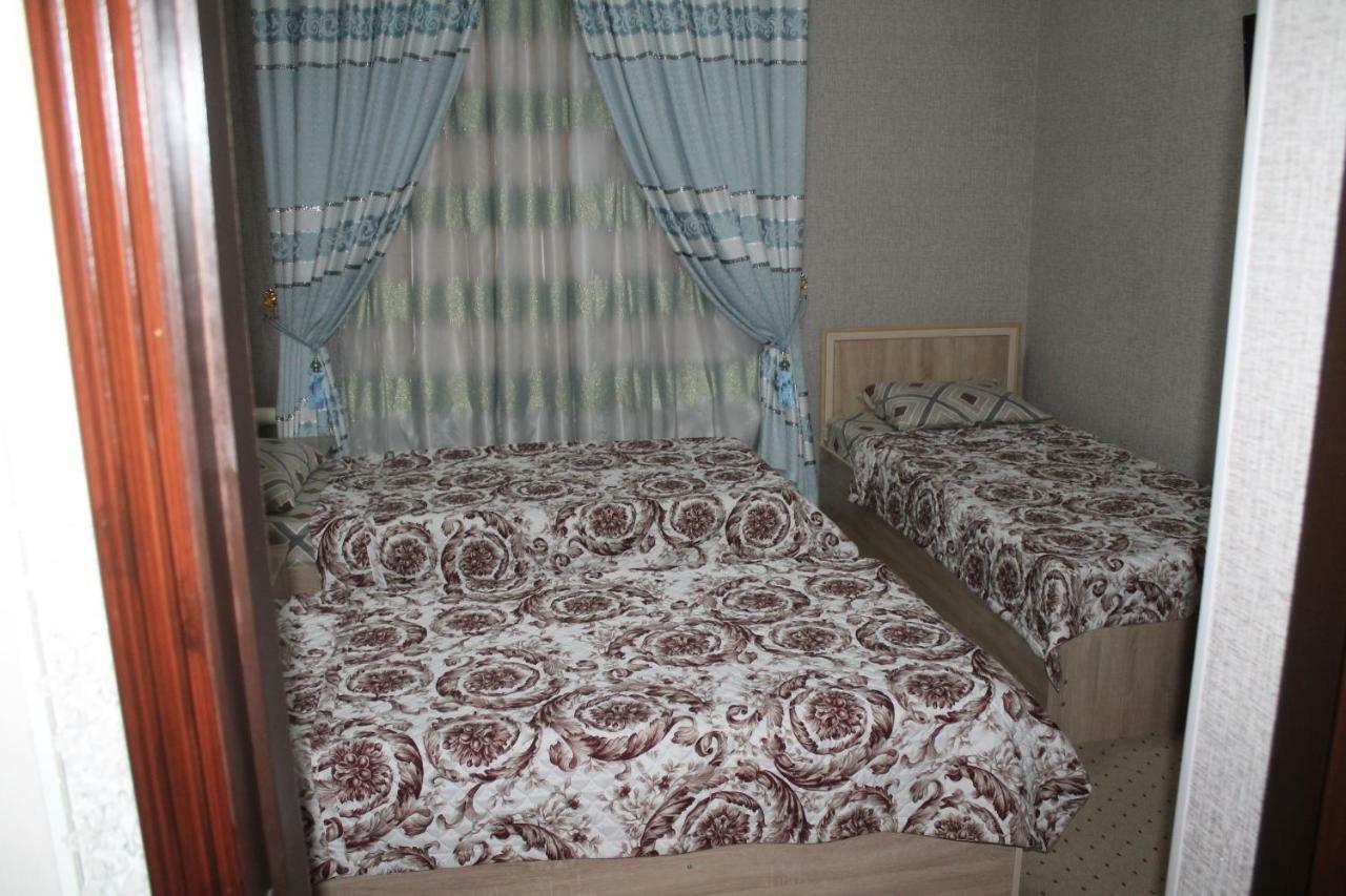 בוקורו Daryo Hostel מראה חיצוני תמונה